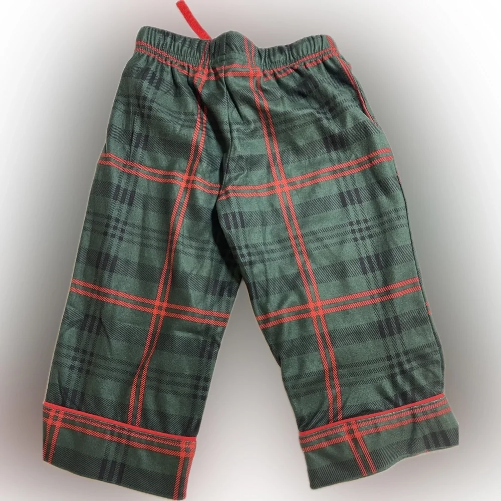 NWT Hearth and Hand Tartan Plaid 2-pc Pajama Set  Green & Red Size 18M - Picture 5 of 6